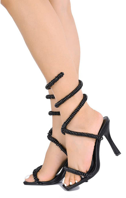 RINGRING Black Cape Robbin-1