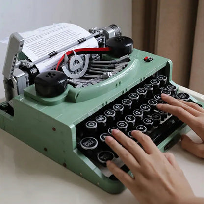 Retro Typewriter