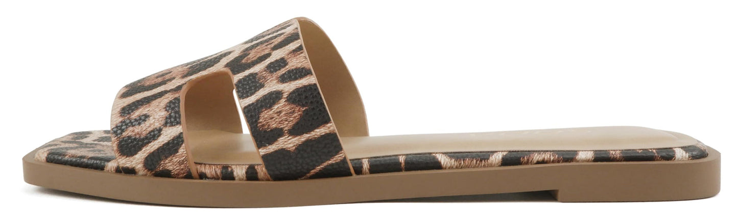 KNIT-S Leopard Soda-1