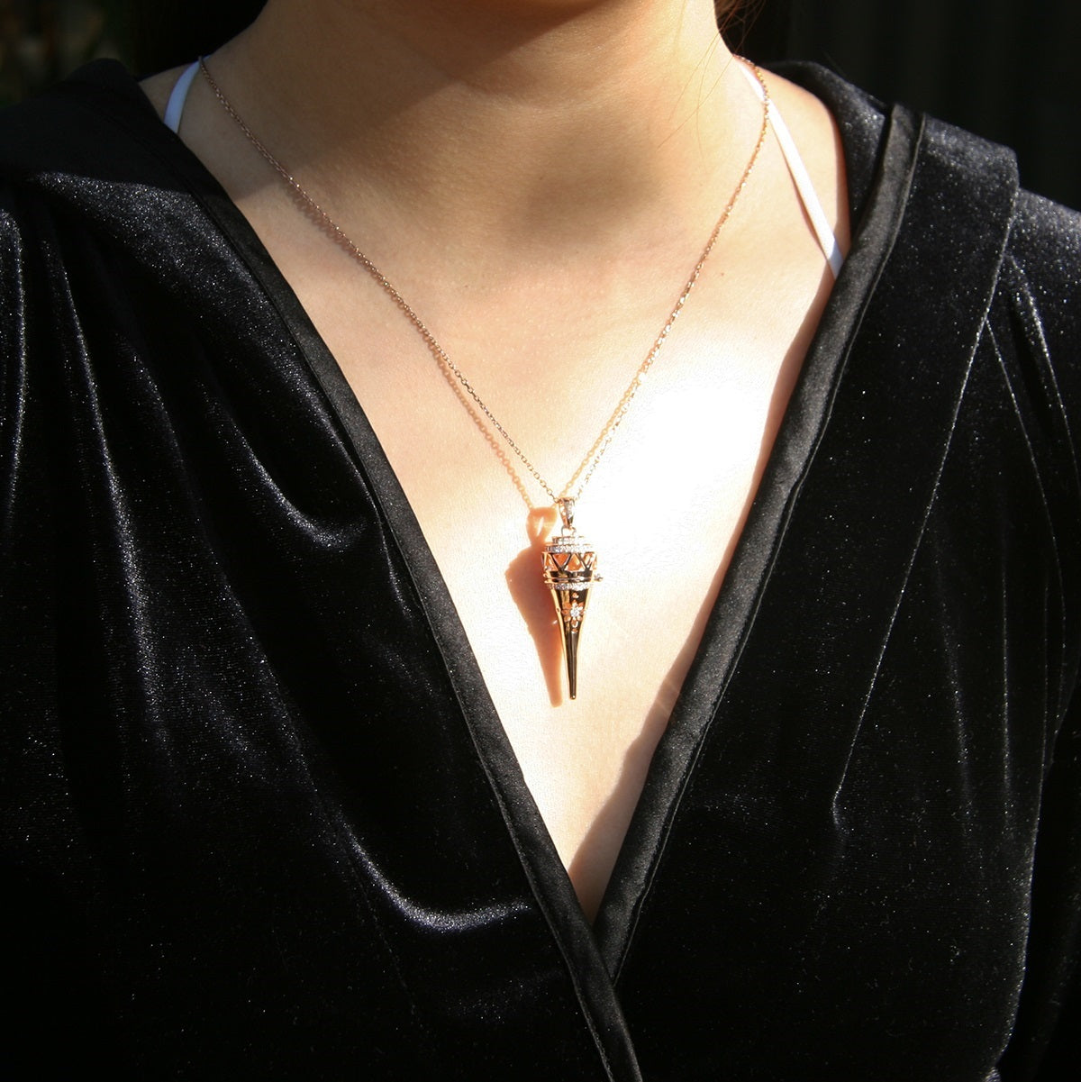 Cone Aroma Necklace | Energy & Healing Diffuser Jewelry — On-the-Go Scent Ritual-1