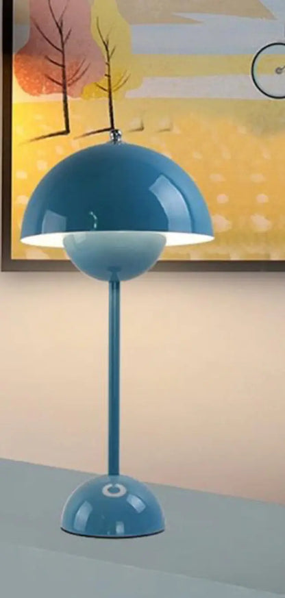 Flowerpot VP9 - Rechargeable Mushroom Table Lamp